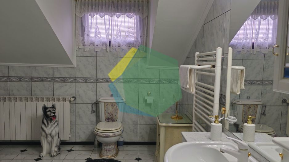 VILĂ IMPRESIONANTĂ CU PARC PRIVAT | 400 mp Construiți | 2.800 mp Teren - Poză 40