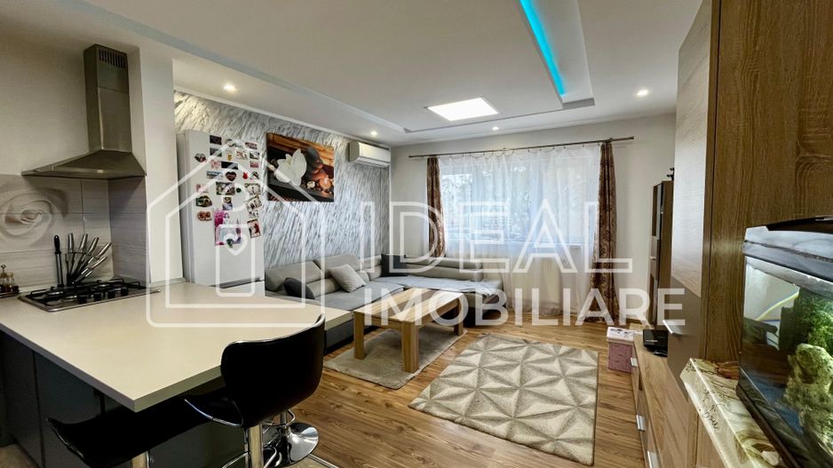 Apartament 3 camere de vânzare – Șelimbăr, zona Pictor Brana - Poză 1