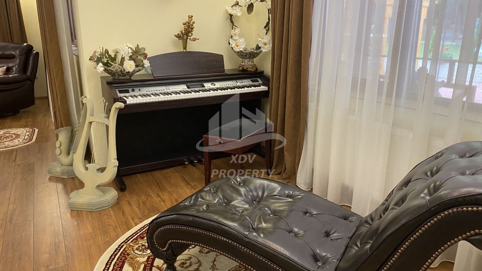 Vila  Frumoasa , Sibiu ,6 camere , 5 Bai , mobilata ,utilata - Poză 17