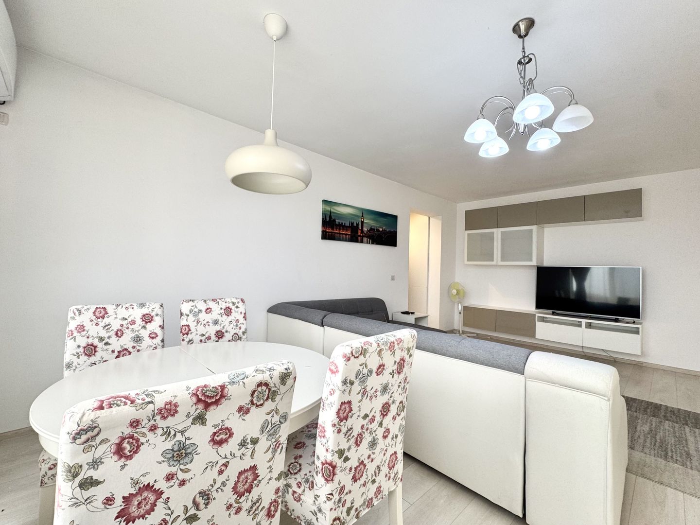 Apartament 3 camere Braytim + parcare proprie - Poză 5