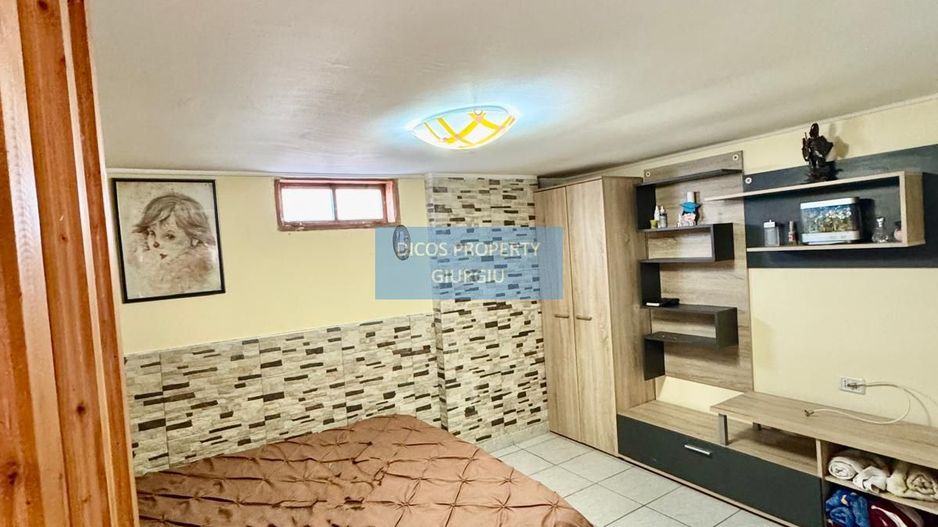 Proprietate de vânzare în Frătești, zona Biserica - Poză 5