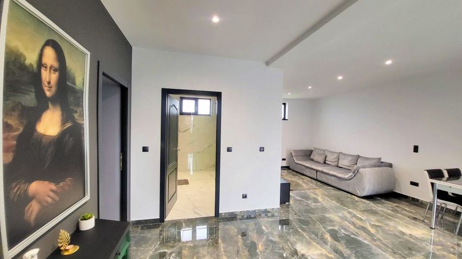 Agigea - Casa  deosebita cu piscina, mobilata si utilata complet. - Poză 41