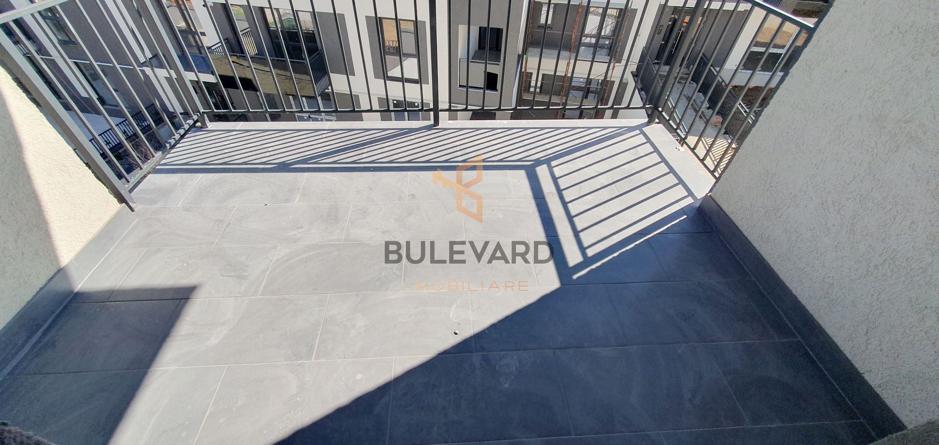 Apartament cu 2 dormitoare si panorama frumoasa, zona Vivo! - Poză 8