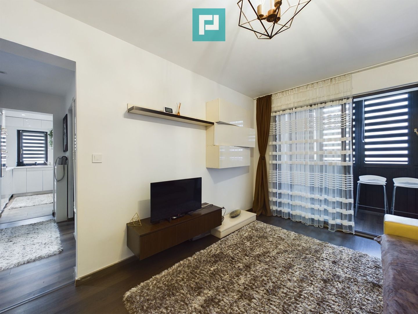 Apartament 3 camere în Vlaicu - Poză 2