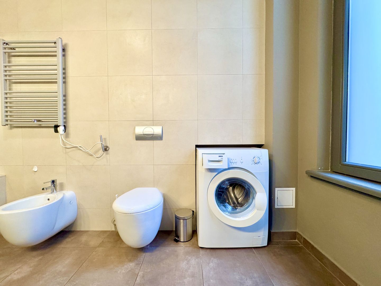 Apartament 3 camere, elegant si spațios, in Piața Unirii - Poză 14