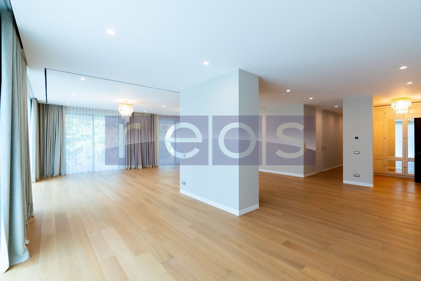 APARTAMENT PREMIUM ZAMBACCIAN | 206 MP | 4 CAMERE| LOC PARCARE - Poză 4