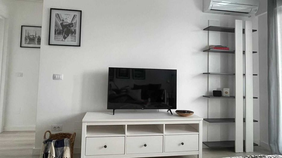 Apartament 1 camera, Dec.,Conest -langa Sp. de Recuperare-380euro - Poză 2
