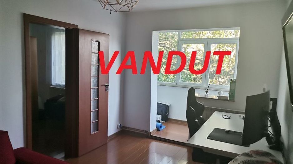 Vanzare apartament 2 camere, renovat, liber, Gavana 2 - Poză 1