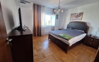 Apartament 3 camere de închiriat | Nerva Traian – Bd. Unirii | Parcare - Poză 2