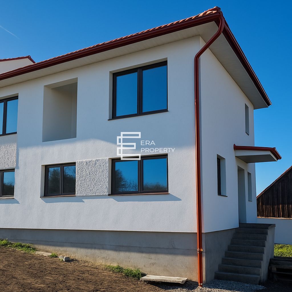 Duplex 4 Camere teren 300 mp  -Locație Centrală, Sura Mică - Poză 1