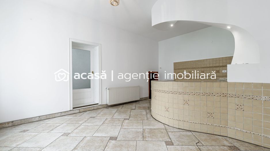 ÎNCHIRIAT Oportunitate Unică pentru Afacerea Ta în Centrul Orașului! - Poză 6