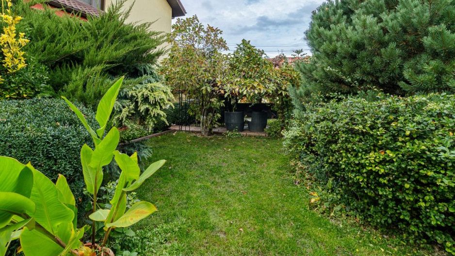 Vilă individuală cu piscină, garaj dublu • teren 766 mp • Popești-Leordeni - Poză 6