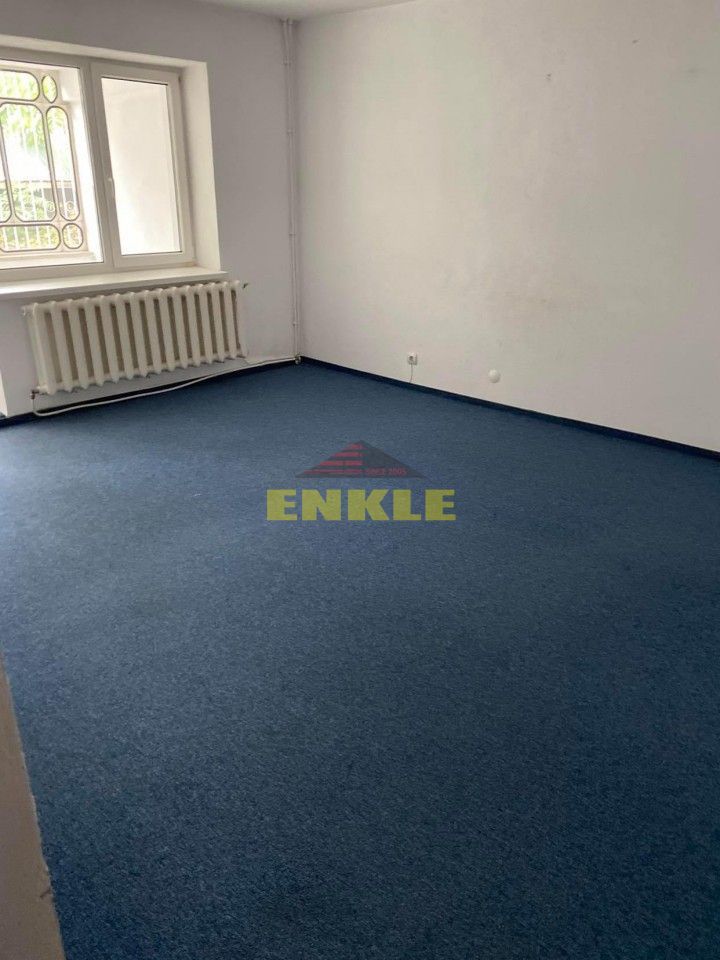 Spatiu comercial , suprafata de 300 mp , pret 1700 EURO negociabil - Poză 1