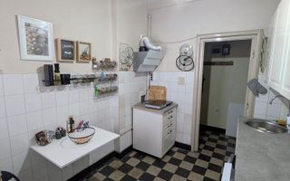 Apartament în bloc tip vilă balcon si beci– Astra, Brașov | Etaj 2/2 - Poză 9