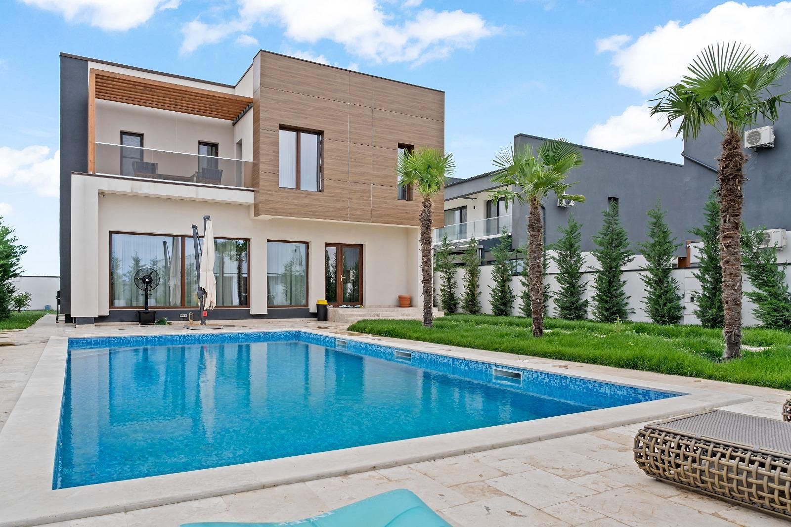 VILA CU PISCINA ZONA TUNARI - Poză 2