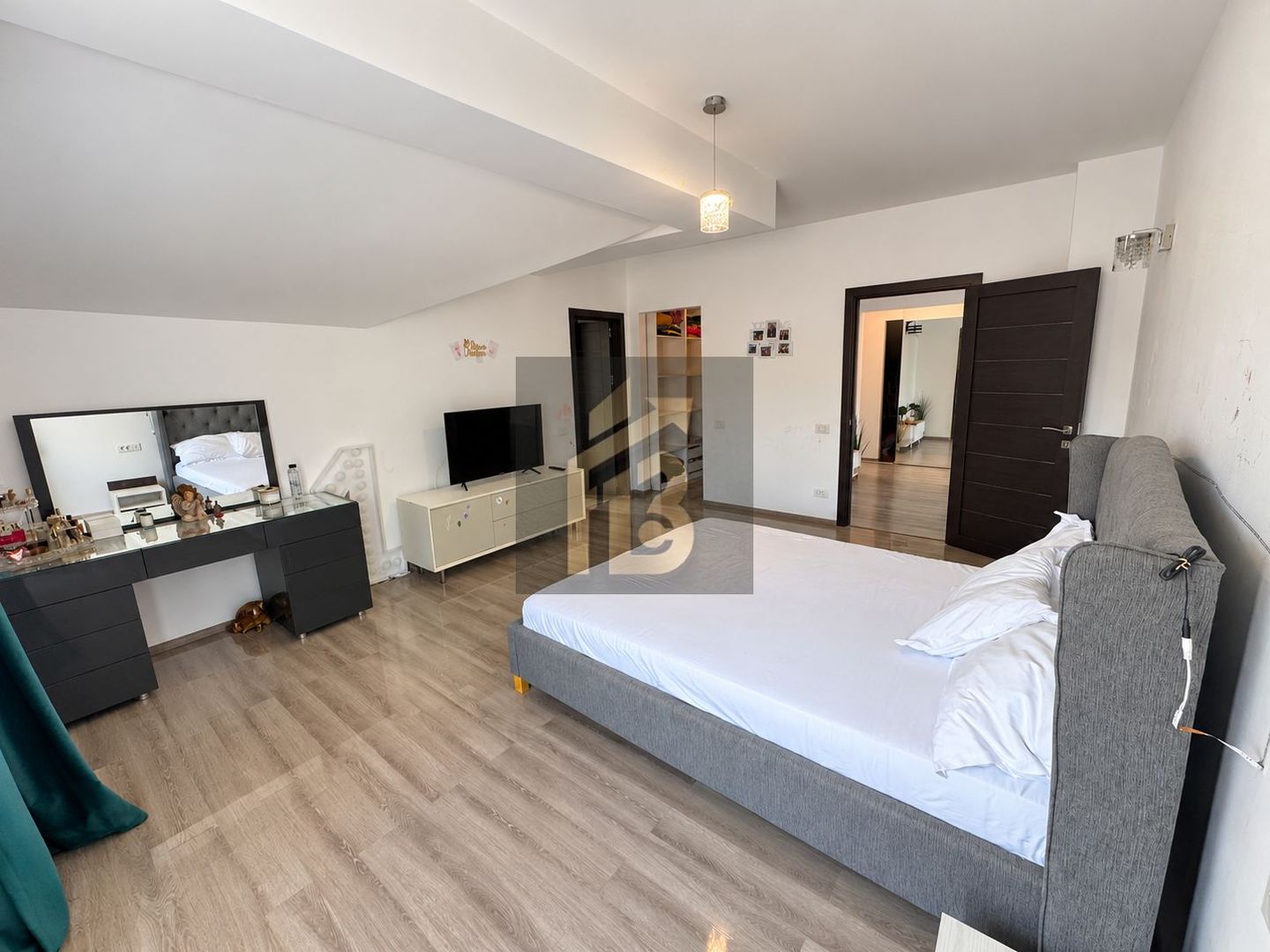 Potențial investițional | 7 camere | Teren 1.438 mp | Periș - Poză 13