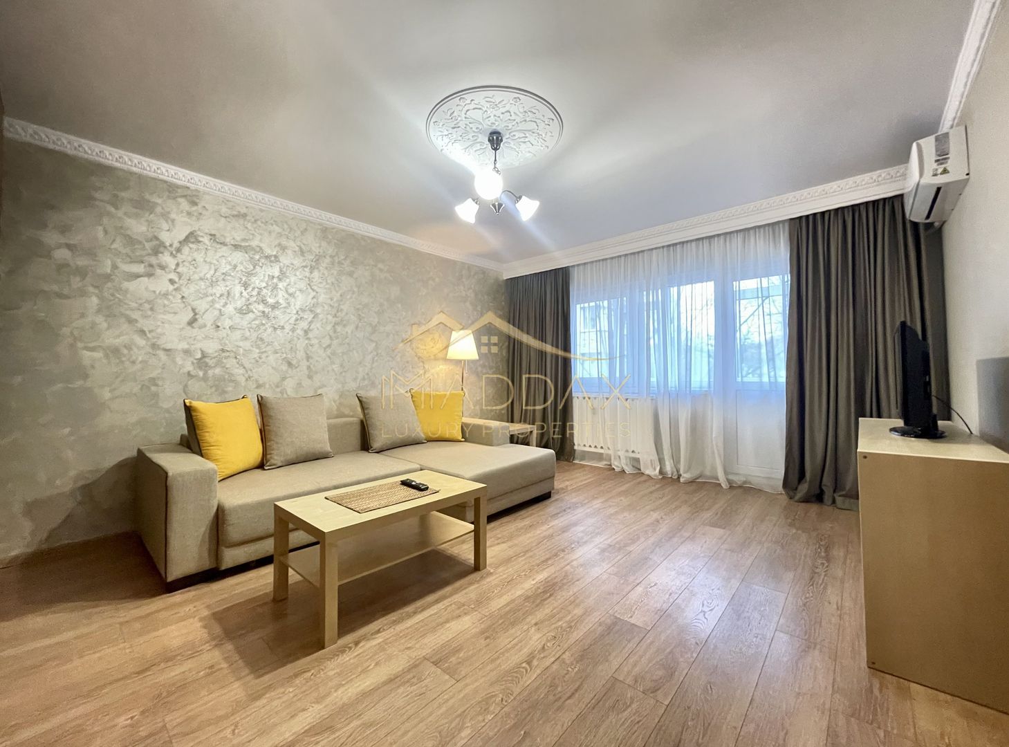 Garsoniera  moderna_mobilata si utilata***Bloc boutique//Piata Alba Iulia - Poză 1