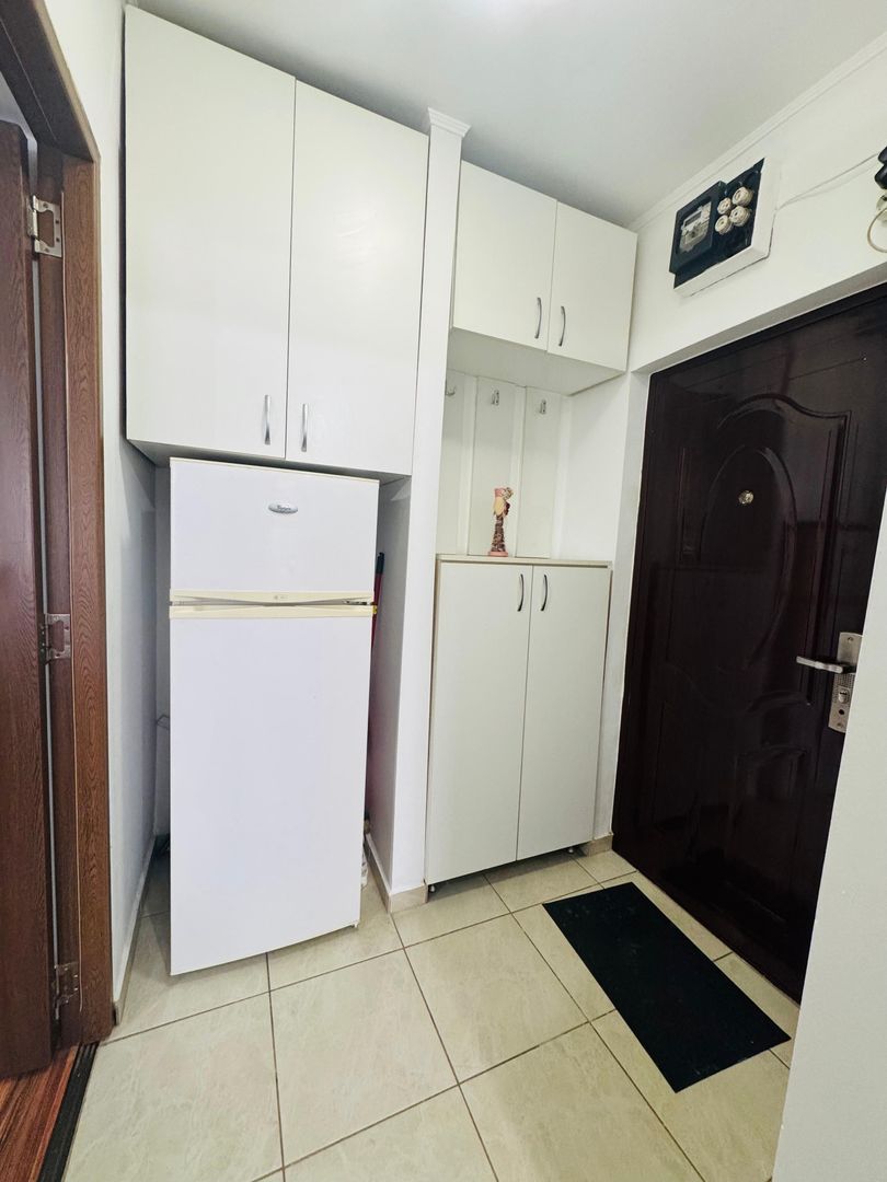 Apartament cu 2 camere, semidecomandat, Cantemir - Poză 7