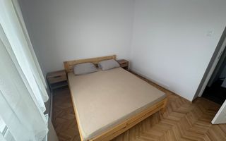 Apartament de 3 camere, 70 mp, decomandat, Zona Fortuna - Poză 7