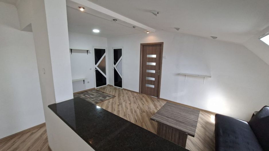 Apartament 3 camere Stefanesti - In Spate la Carrefour - Poză 11
