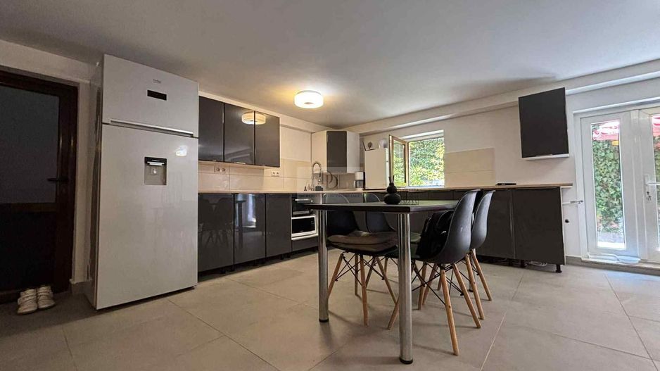 Apartament 3 camere cu Grădină proprie | Parcare | Zona Manastur - Poză 2