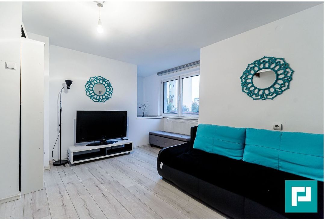 Proprietate cu 5 camere Aurel Vlaicu - Poză 1