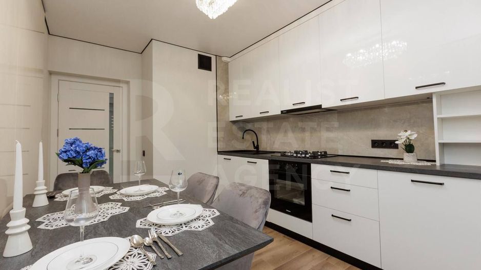 Vânzare, apartament, 2 camere, strada Ion Buzdugan, Buiucani - Poză 1