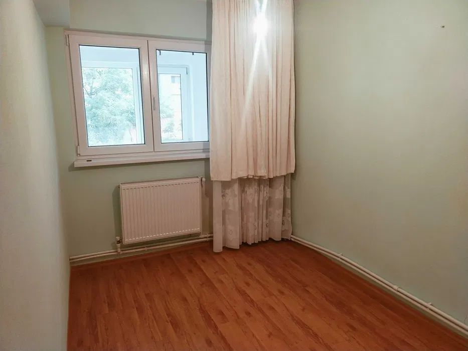 Apartament 3 camere dec,Micro 20,et 2 - Poză 4
