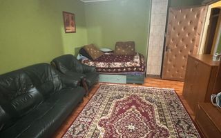 Apartament 4 camere de vânzare – zonă Școala 8 - Poză 12