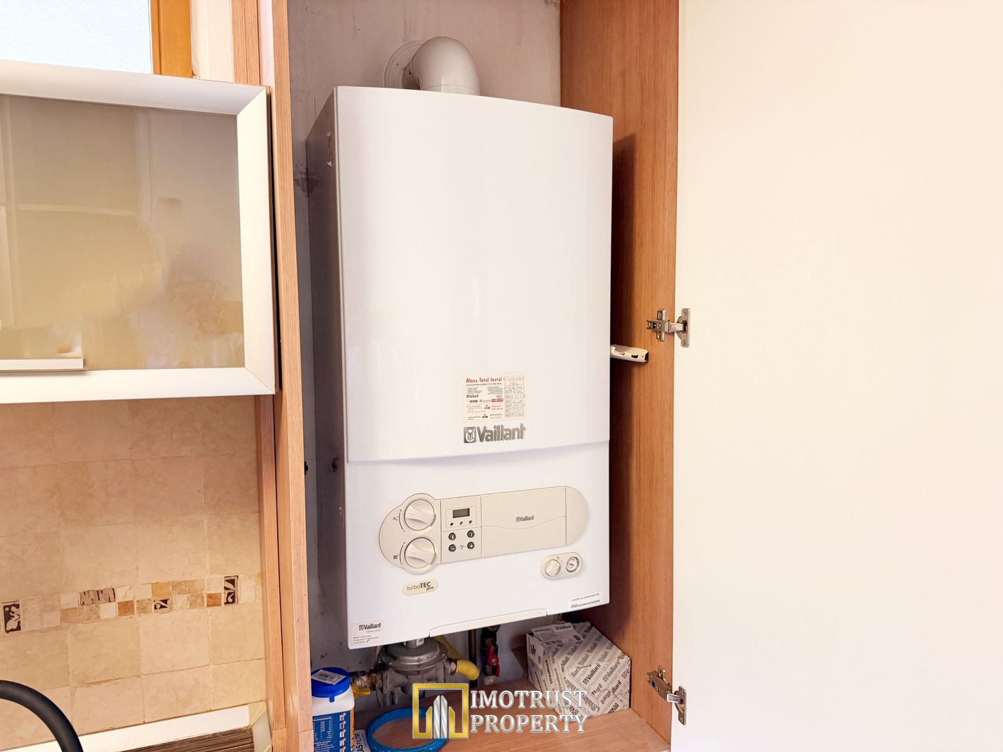 Apartament 2 camere de inchiriat Arad ultracentral, parter - Poză 11