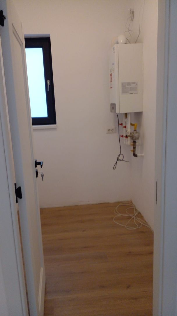 Reședință Modernă cu Finisaje Distinse - Poză 23