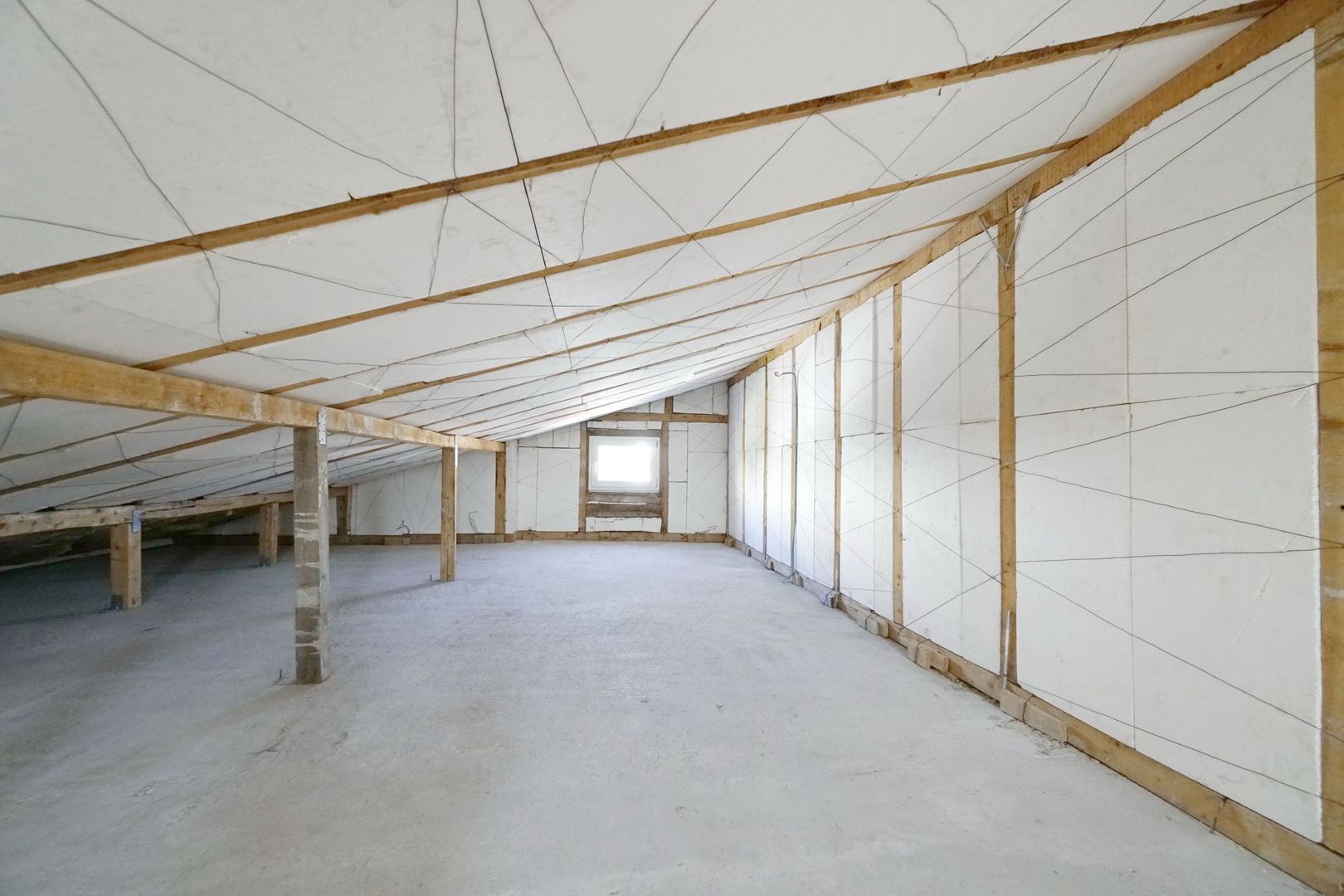 Ideal gradinita P+2, 8 cam, 6 dormt 6 bai, 3 garaje teren 650 mp, - Poză 78