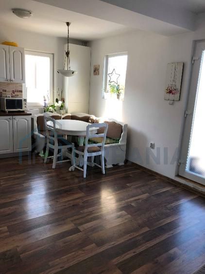 Casă duplex de vânzare, 4 camere, în spate la Pleiada, Iași - Poză 4