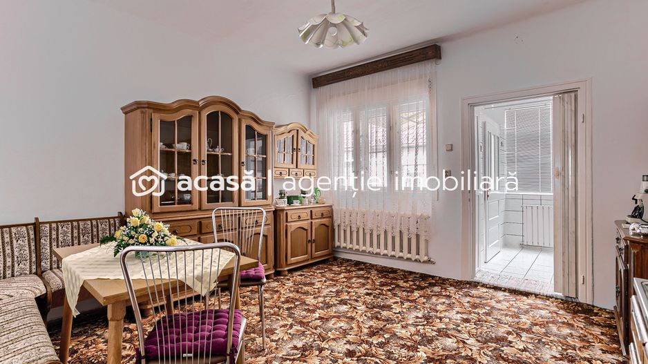Casa cu 5 camere în Fântânele - Poză 3