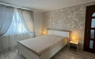 Apartament la casa, cochet intr-o zona foarte linistita, centrala - Poză 7