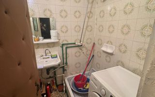 Apartament 4 camere de vânzare – zonă Școala 8 - Poză 11