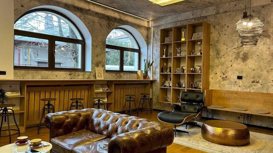 Casa moderna, 14 camere, finisaje lux, Barbu Vacarescu - metrou Stefan cel Mare - Poză 2