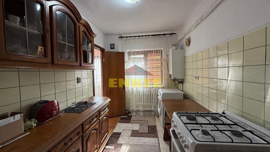 De vanzare apartament 3 camere decomandat,  Pietonalul Transilvaniei. - Poză 4