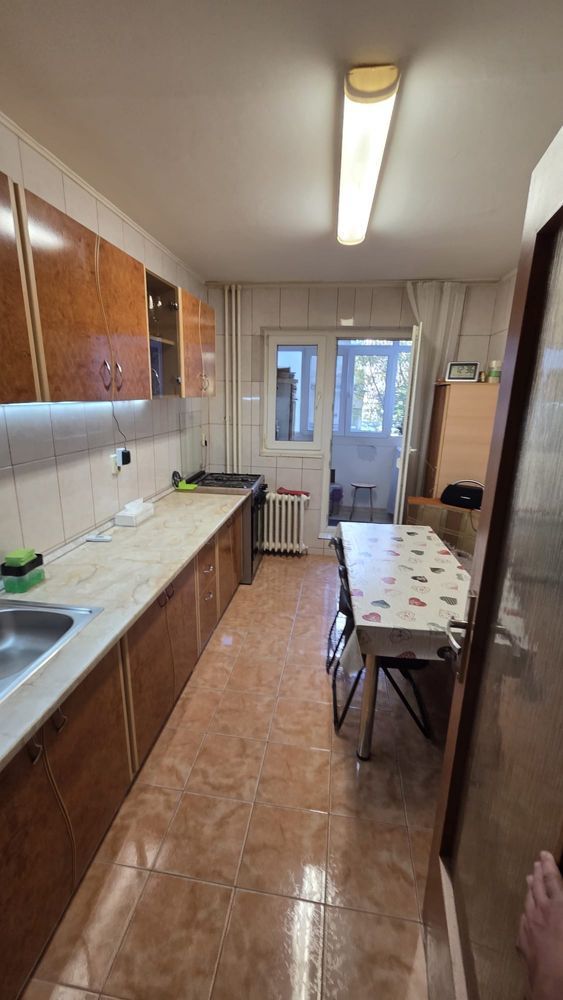 Apartament 4 camere de vanzare Rahova T650 - Poză 2