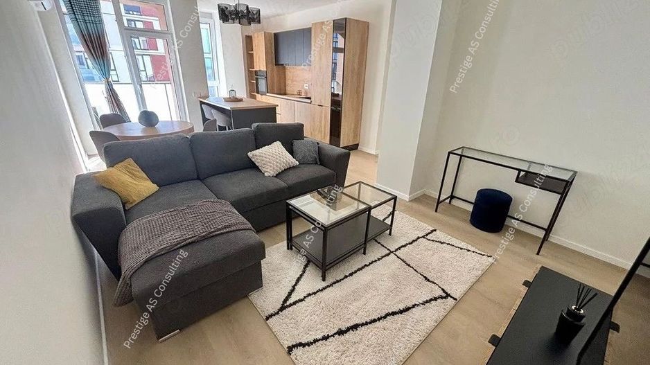 Apartament 2 camere | Campeador 2 | Loc Parcare Inclus - Poză 1