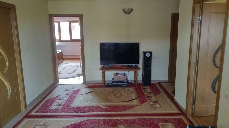 Casa de vanzare in Sanpetru cu 650mp teren - Poză 7