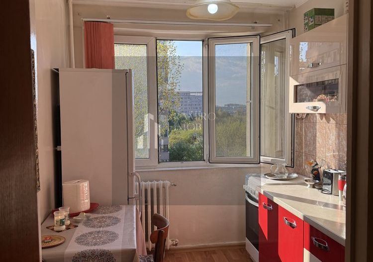 2 camere - Decomandat – 5 Min Metrou pe jos  - Parcare inclusa xy - Poză 6