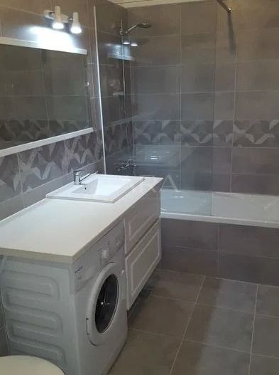 Apartament Elegant de 2 Camere în Europa. - Poză 8