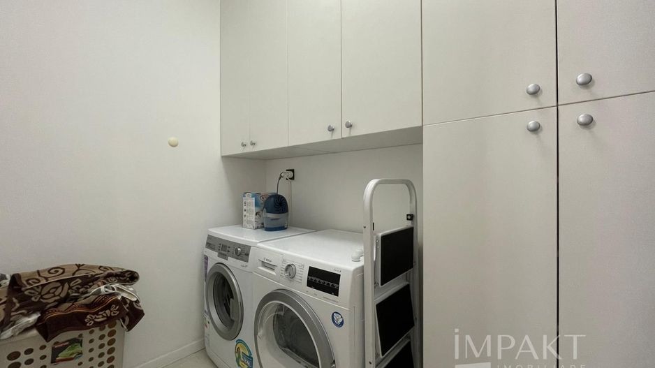 Apartament lux,  prima inchiriere-  4 camere + 2 locuri parcare - Poză 16