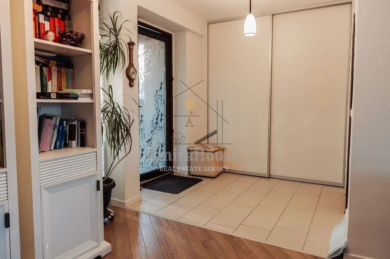 Duplex/unitate locativa, finisat, mobilat, teren 180 mp, Europa - Poză 10