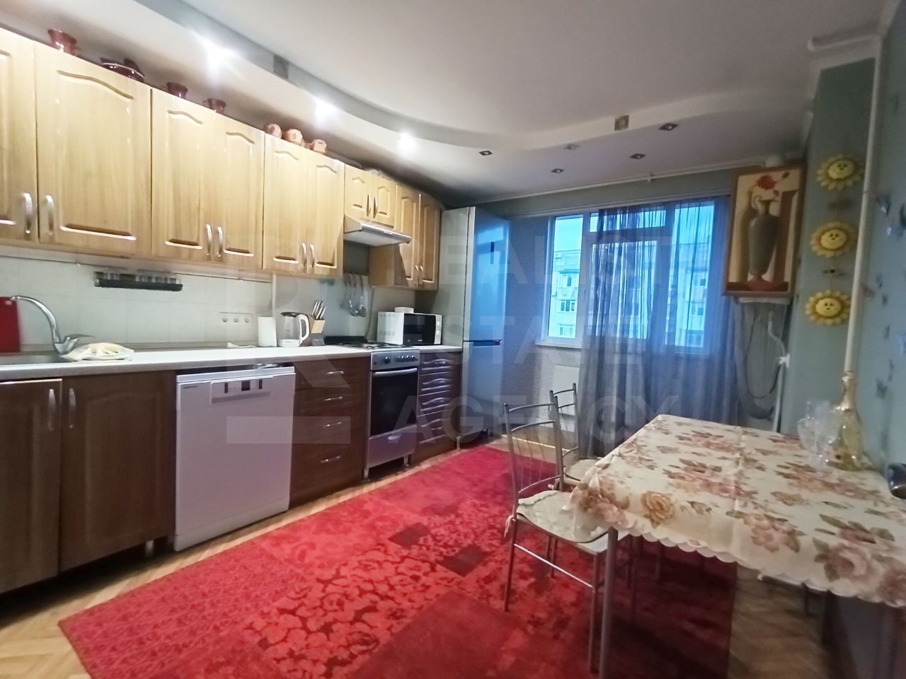 Chirie, apartament, 3 camere, str. Liviu Deleanu, Buiucani - Poză 4
