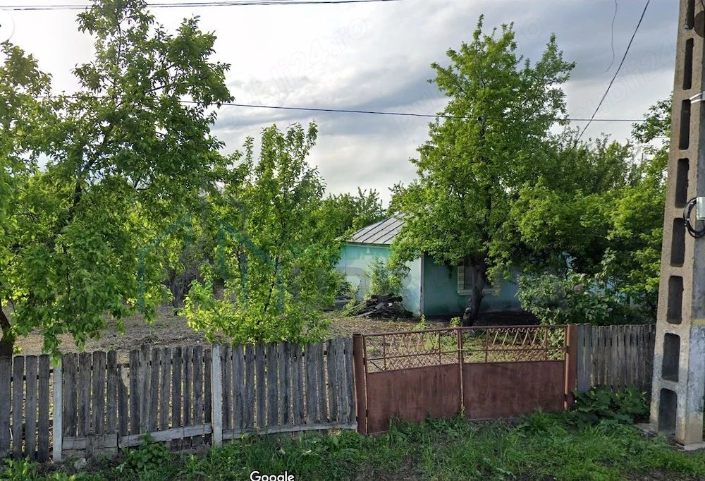 Teren 1304 mp cu casă bătrânească nelocuibilă, sat Păușești, com. Dumesti, județul Iași - Poză 2