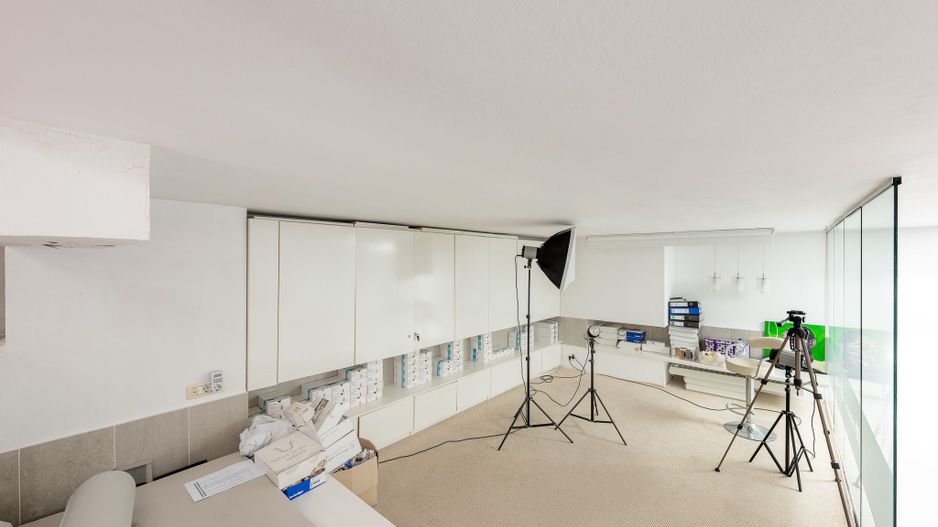 Spatiu de birouri - Poză 18