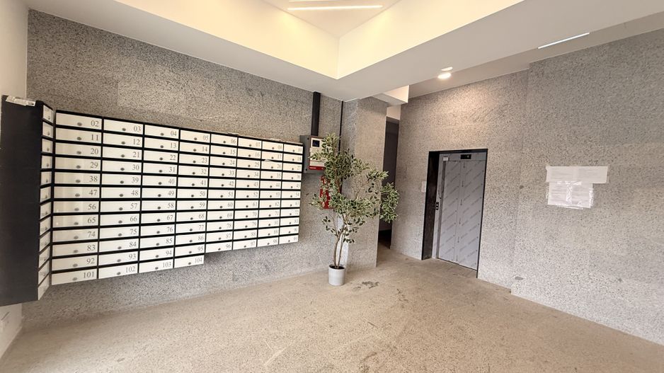 3 camere Parcul Carol 75 mp - Poză 2