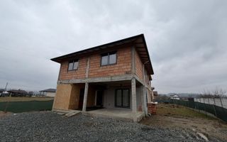 Casă P+1 la roșu, Dumbrăvița – 10 ari teren, drum principal - Poză 1